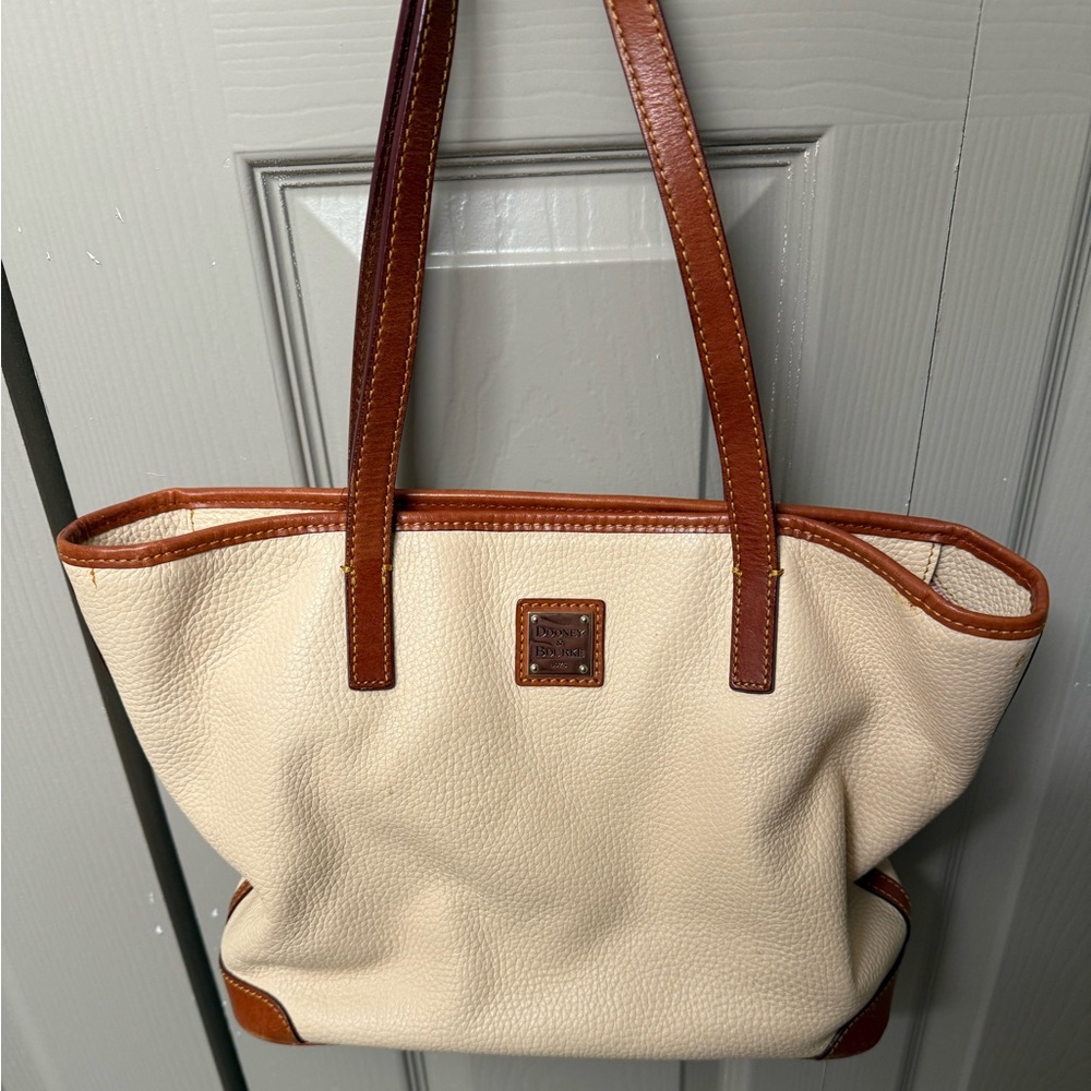 Dooney & Bourke-Gently used